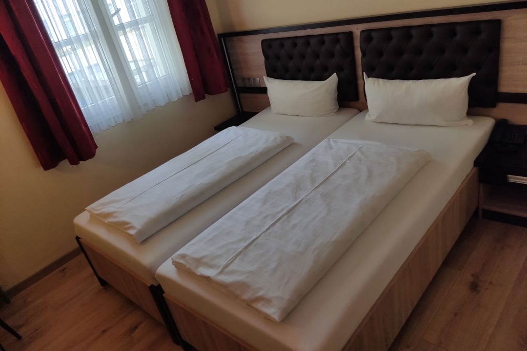 HOTEL Deutsches Haus & Restaurant OLYMPIA